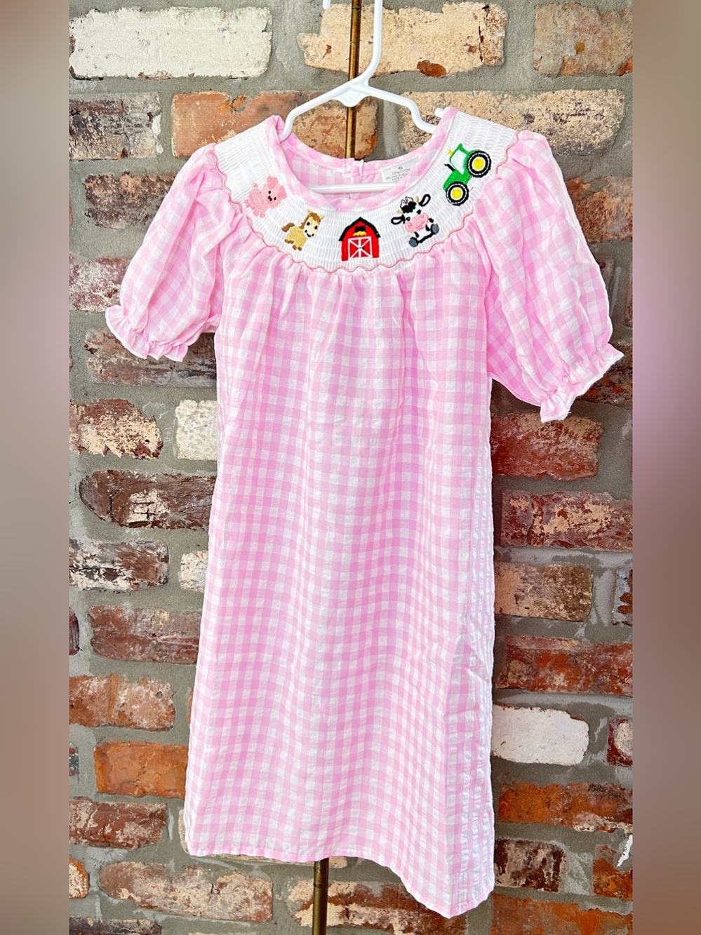 Girls Pink Gingham Smocked embroidered Farm Dress Size 6